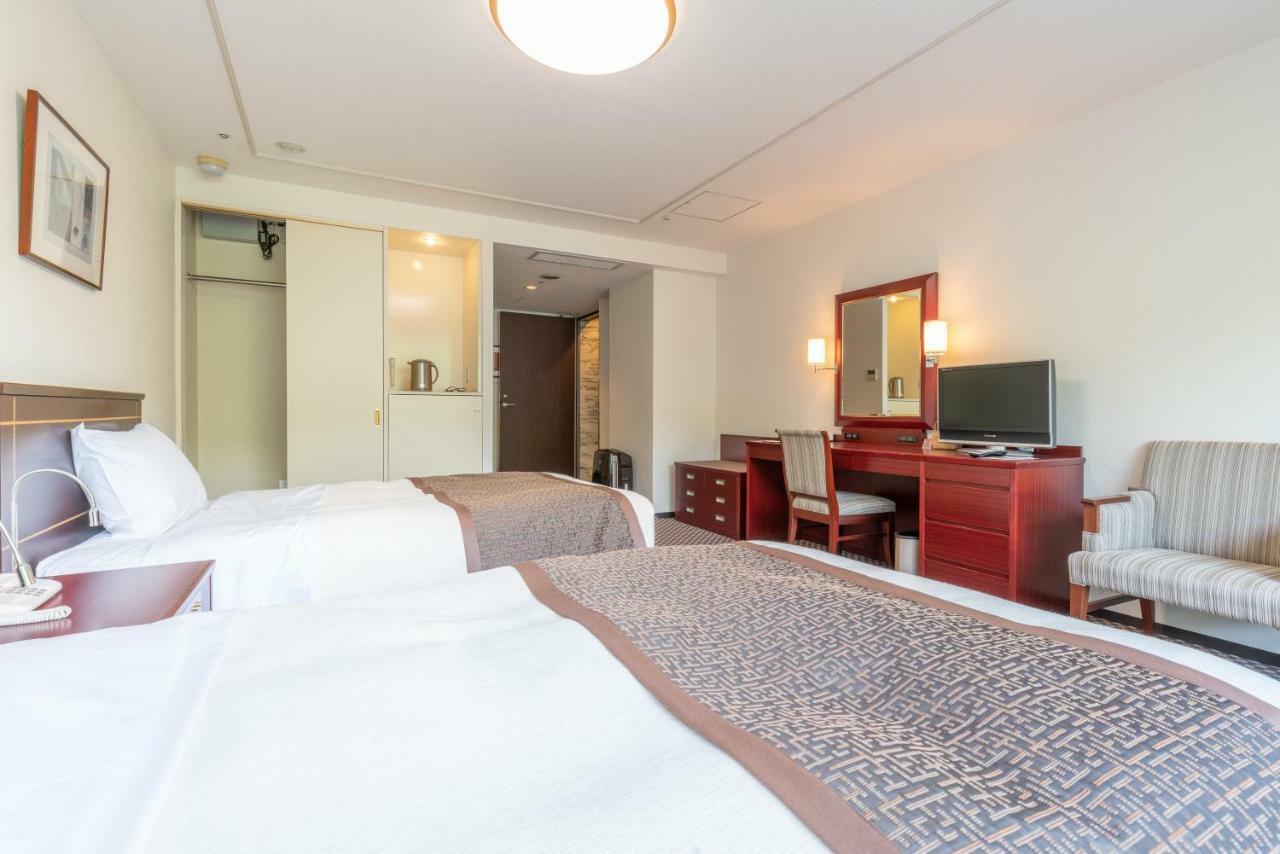 Hotel Rembrandt Premium Fuji 4*